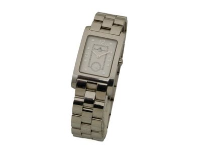 une image représentant une montre-bracelet sur fond blanc, avec un fond blanc