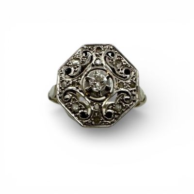 Bague en or gris (750) à chaton octogonal centré d'un petit … - Photo 1