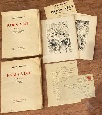 plusieurs vieux livres posés sur une table, sur lesquels figure un dessin à la plume et à l'encre