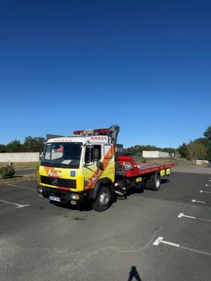 Mercedes 1317 Camion Diesel 1993 - Kilométrage 403 737 kms