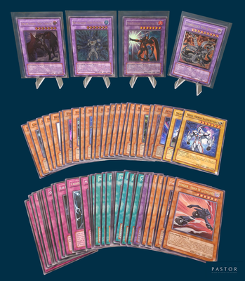 beaucoup de cartes sur la table