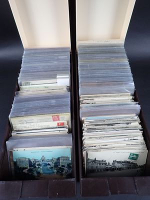 2 grands tiroirs/boites plastiques de rangement de cartes av…