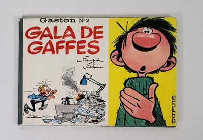 un livre avec l'image d'un personnage de bande dessinée