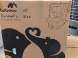 une boîte en carton sur laquelle est représentée une image de deux éléphants