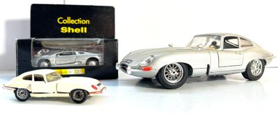 SHELL, NOREV, BURAGO - Lot de 3 voitures miniatures Jaguar comprenant  - Photo 1