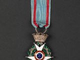 a close up of a medal with a star on it