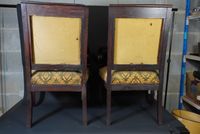 Paire de fauteuils en acajou. Accidents, manque au placage, … (photo 3)