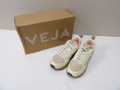 VEJA - Taille 37 - Sneakers modèle Venturi coloris almond / …