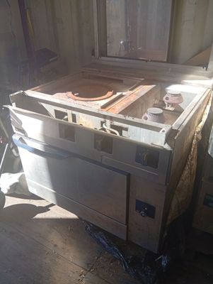 une image d'une cuisine en cours de rénovation