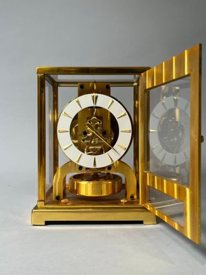 JAEGER LECOULTRE, Pendule ATMOS IV « Tuxedo », cabinet en la… - Photo 1