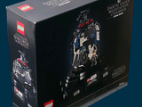 une boîte noire contenant un robot Lego