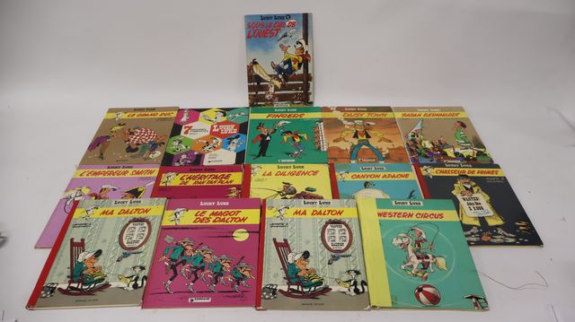 LUCKY LUKE– Lot de 15 albums de bande-dessinée, DARGAUD, DUPUIS