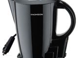 une image représentant une cafetière noire avec un couvercle blanc