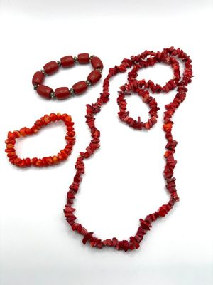 Sautoir et deux bracelets dont un avec sulfures en métal arg…