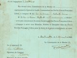 document militaire français comportant un texte en français et la photo d'un soldat