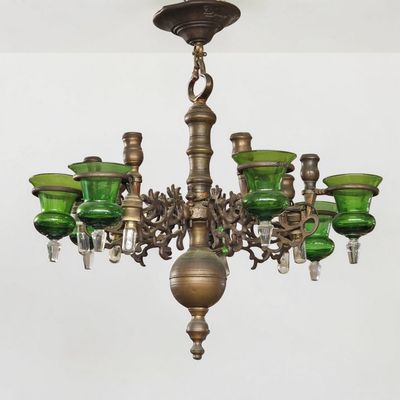 LUSTRE DE SANCTUAIRE à sept bras de lumière - Europe du Nord…