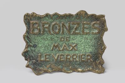 an image of a bronze plaque with the words bronzes of max leverer on it