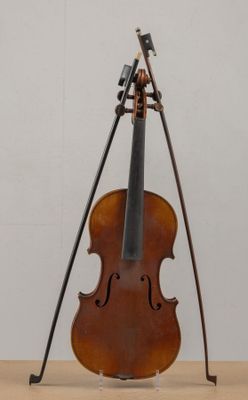 a violin that is sitting on a table