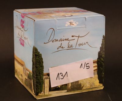 une boîte sur laquelle figurent l'image d'un bâtiment et une pancarte