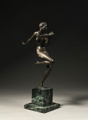 GAUTHIER (XXème siècle). Danseuse Art Déco aux roses Epreuve…