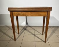 Table à jeux en noyer à plateau portefeuille découvrant un p… (photo 3)