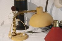 Lot de 7 lampes de bureau des années 50 et 60 dont une ancie… (photo 2)