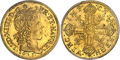 l'image d'une pièce d'or portant une croix