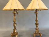 paire de lampes de table anciennes en laiton
