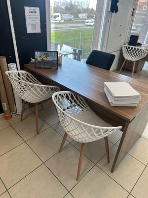 4 Bureaux droits - Photo 1