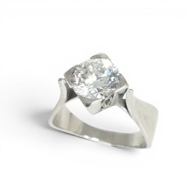 an image of a diamond ring on a white background