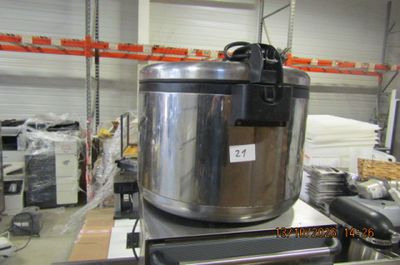 a large pot that is sitting on top of a table