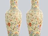 paire de vases chinois ornés d'oiseaux et de fleurs