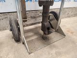 an image of a machine that is sitting on the ground