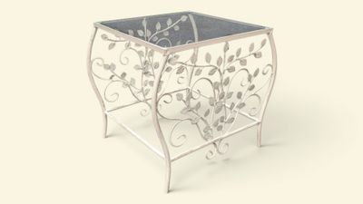 une jardinière en métal avec un couvercle en verre, posée sur un socle