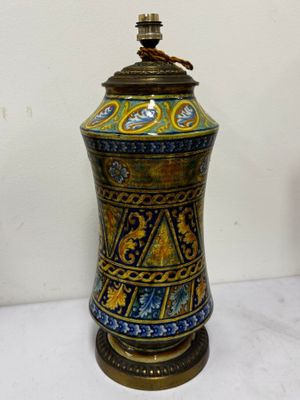 an image of a decorative vase on a table