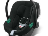 un siège auto pour bébé muni d'une poignée