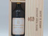 une image représentant une bouteille de vin dans un coffret en bois