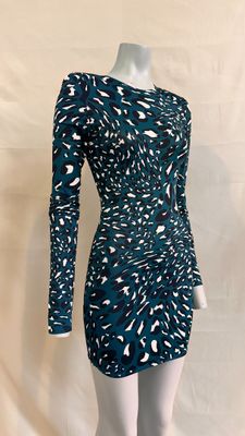 a mannequin mannequin dress with long sleeves and a long neckline