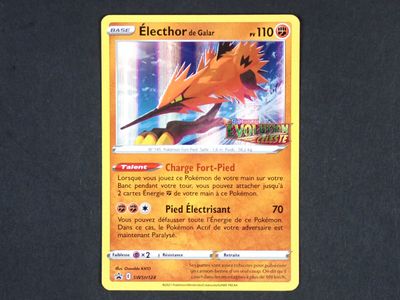 Carte Pokemon Electhor de Galar - Rare et Prisée