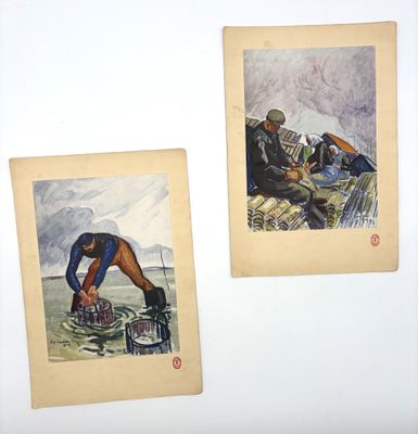 Deux tableaux représentant des hommes en uniforme militaire sont accrochés au mur.
