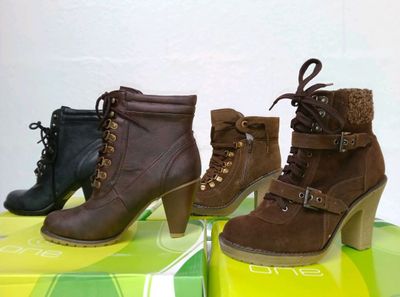 Lot à retirer à Décines-Charpieu (69150) ou expédition possible - Lot  - Photo 1