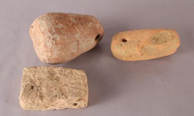 [ DIVERS ] Lots de trois poids de métier à tisser en terre c… - Photo 1