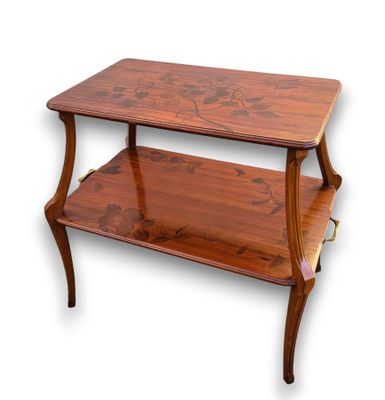 an image of a wooden table with two shelves on it