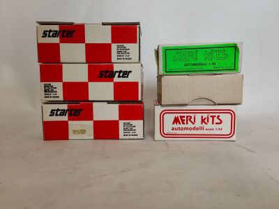 Série de 6 miniatures "kit", "Meri kits" et "Starter". Bel é…