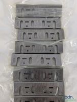 Lot de 15 paires de fers de rabot électrique Sharp MAKITA. (photo 3)