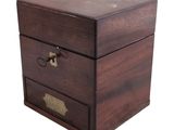 an image of a wooden box with two drawers on top of it