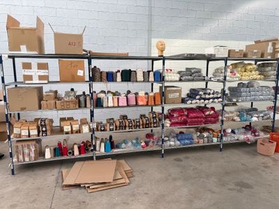 Suite Liquidation Judicaire de la SARL GENIUS : Lot comprena…