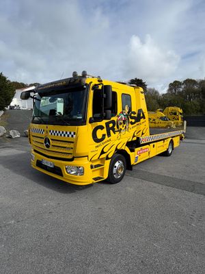 Mercedes Atego 2022 Plateau avec Treuil et Porte Moto