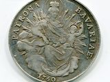 une vieille pièce d'argent à l'effigie de la Vierge Marie