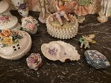 many figurines that are on the table together